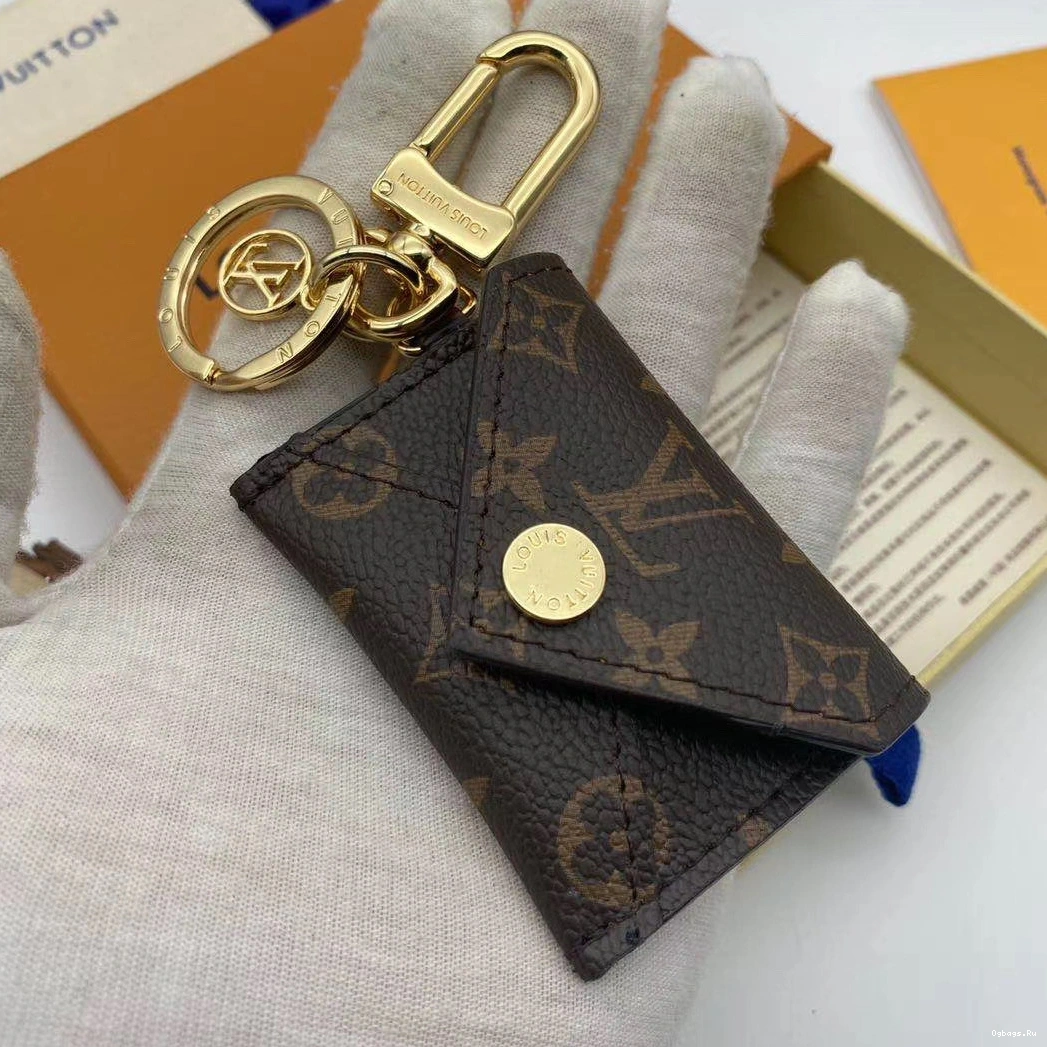 AND KIRIGAMI POUCH HOLDER VUITTON KEY LOUIS BAG CHARM 0329